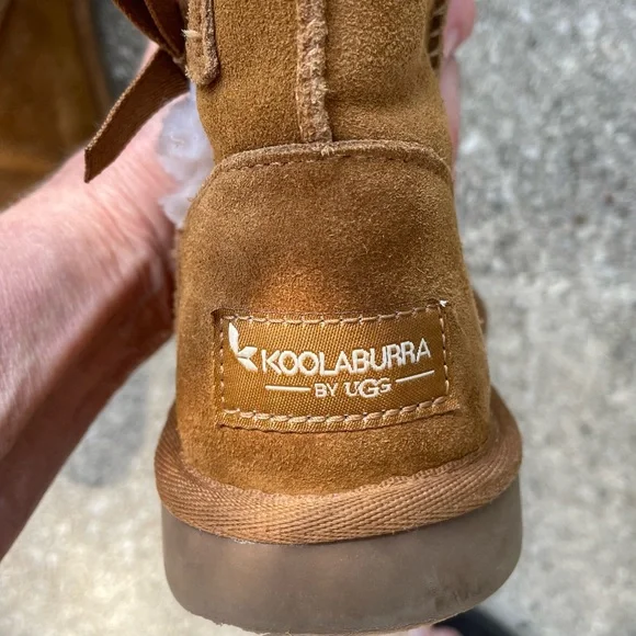 UGG Koolaburra Tall Boots - Girls Size 12 - Chestnut Brown - Bow Tie Closure - Picture 9 of 12